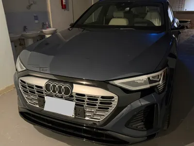 2024 اودي إي ترون سبورت باك اس لاين 55 كواترو