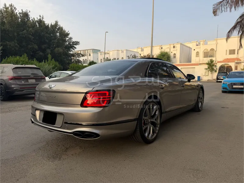 2024 بنتلي كونتيننتل فلاينج سبير اس