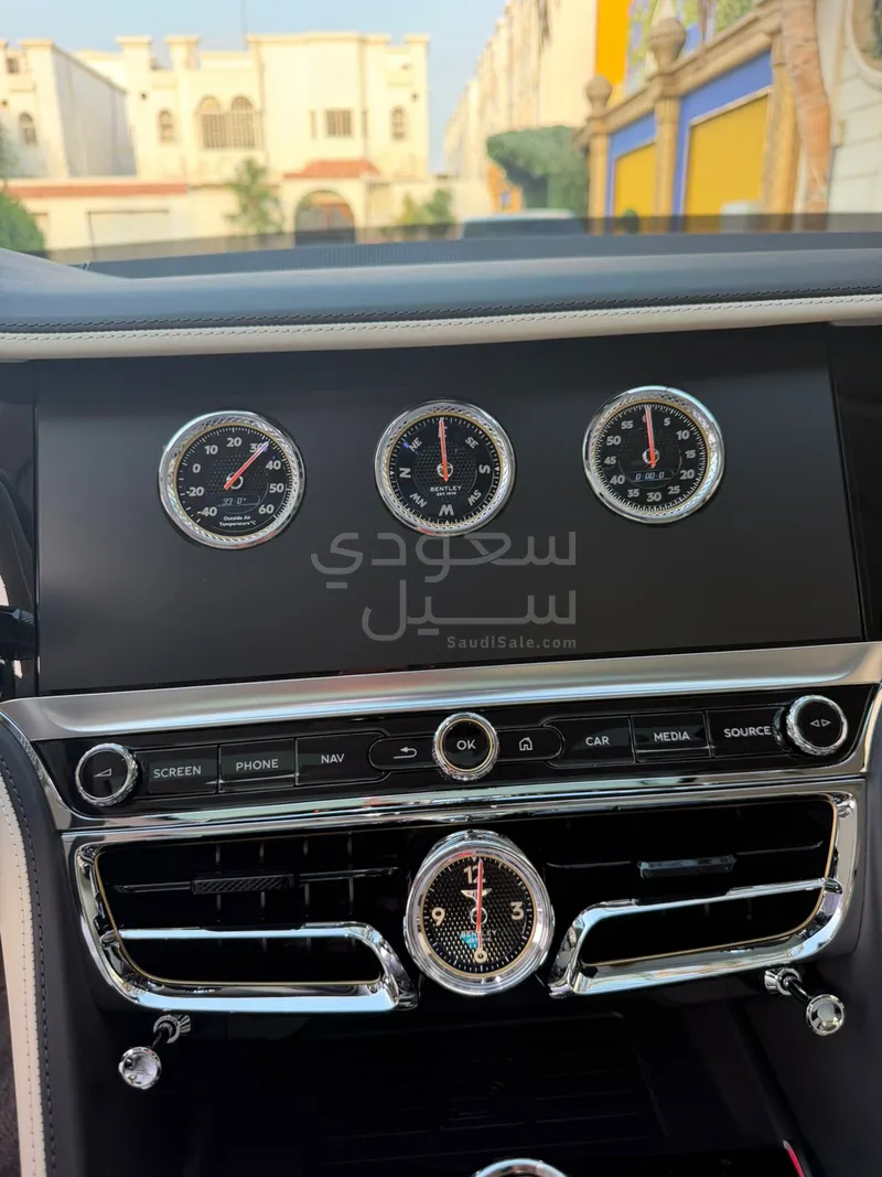 2024 بنتلي كونتيننتل فلاينج سبير اس