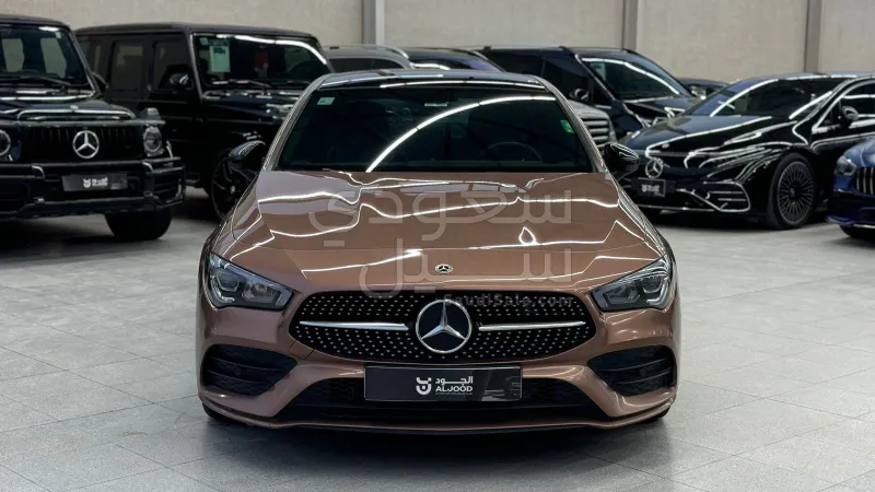 2021 مرسيدس - بنز سي إل أي 200