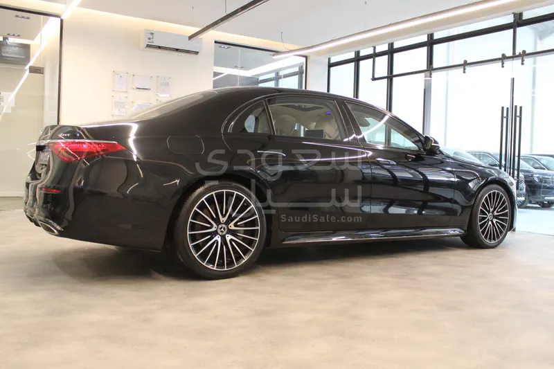 2023 Mercedes-Benz S 500