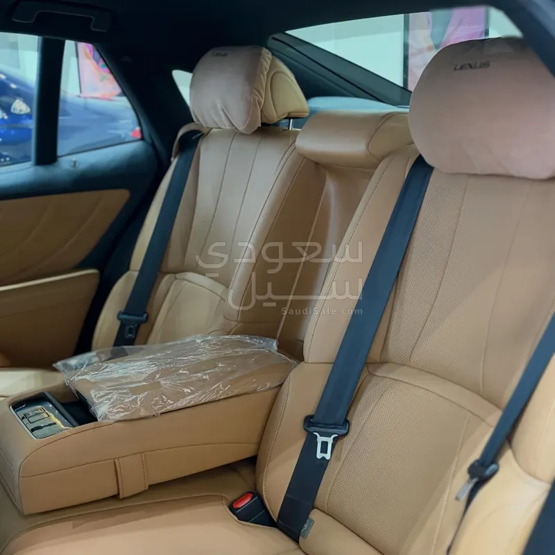 2024 Lexus LS 350
