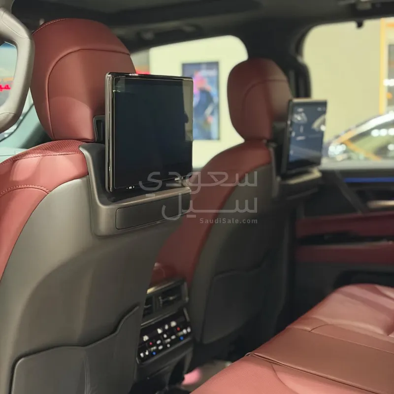 2024 Lexus LX 600