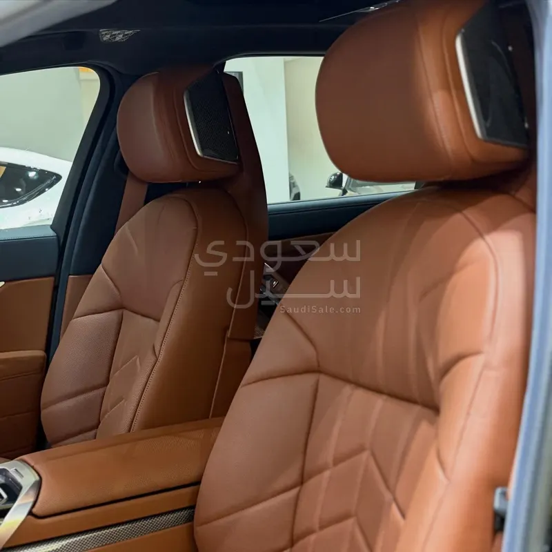 2024 BMW 7 Series 760i