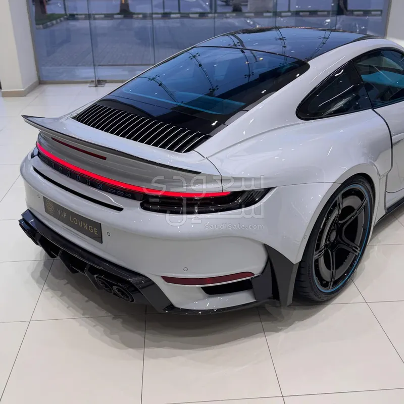 2024 Porsche 911 Carrera