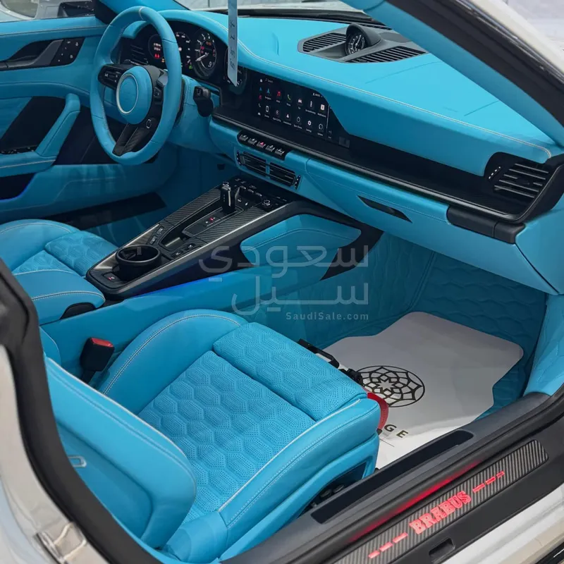 2024 Porsche 911 Carrera