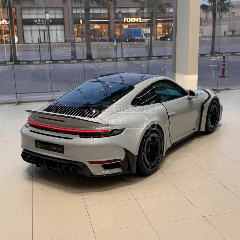 2024 Porsche 911 Carrera