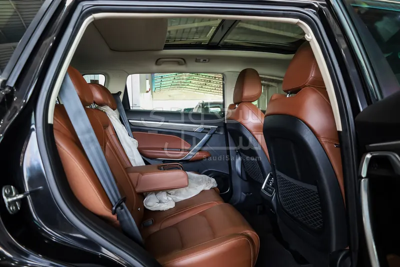 2021 Geely Azkarra Standart