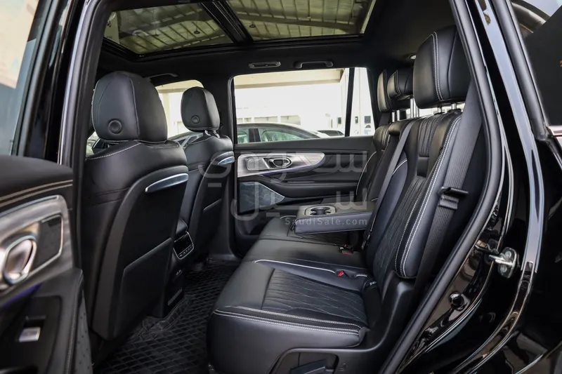 2025 GAC GS 8