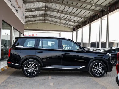 2025 GAC GS 8