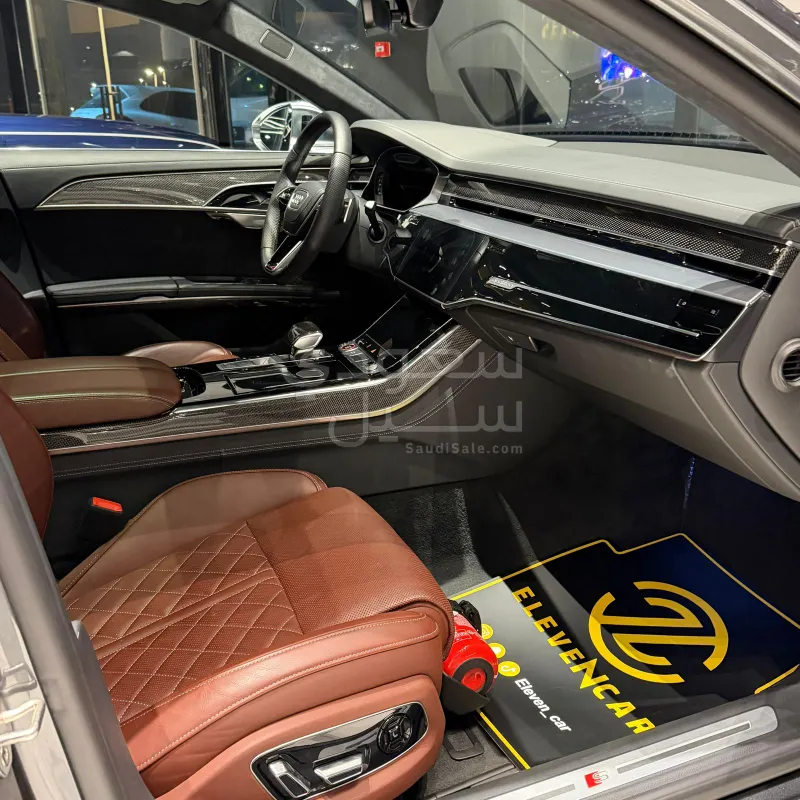 2023 اودي اس 8