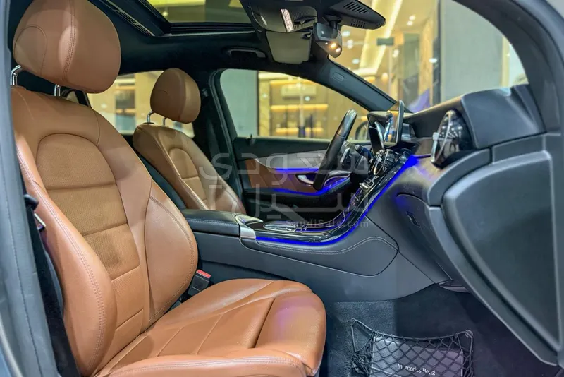 2020 Mercedes-Benz GLC 200