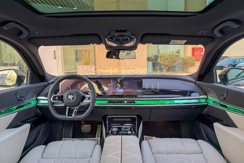 2026 BMW 7 Series 730i