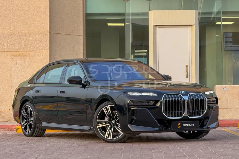 2026 BMW 7 Series 730i