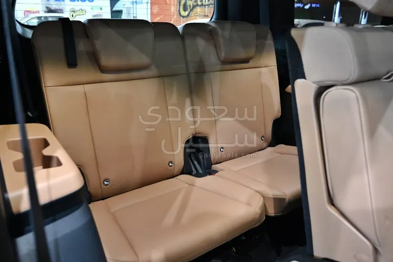 2024 هيونداي سانتا في
