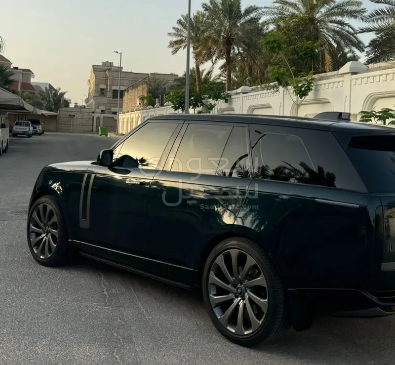 2022 لاند روفر رينج روفر اتش اس اي
