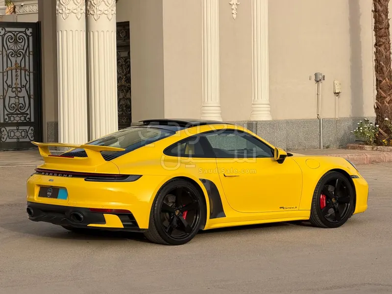 2021 Porsche 911 Carrera S