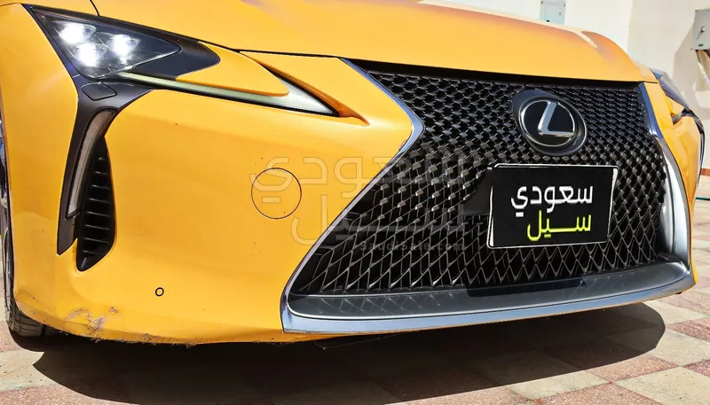 2018 لكزس إل سي 500