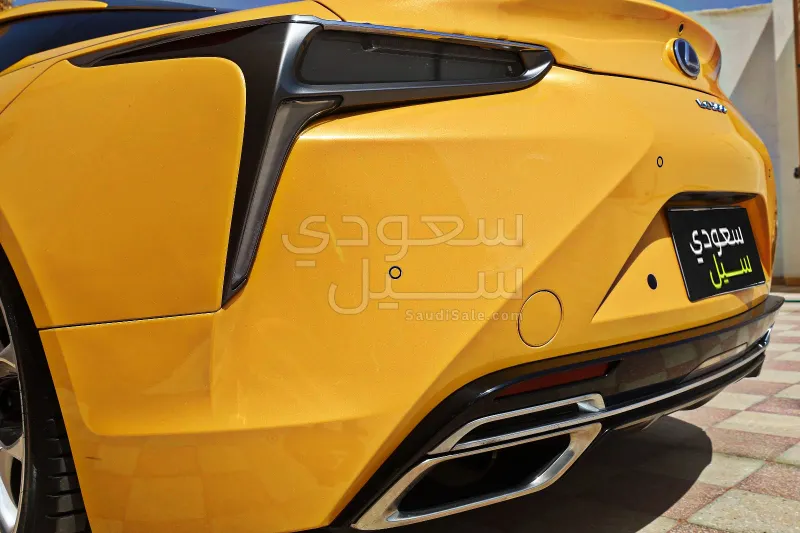 2018 لكزس إل سي 500