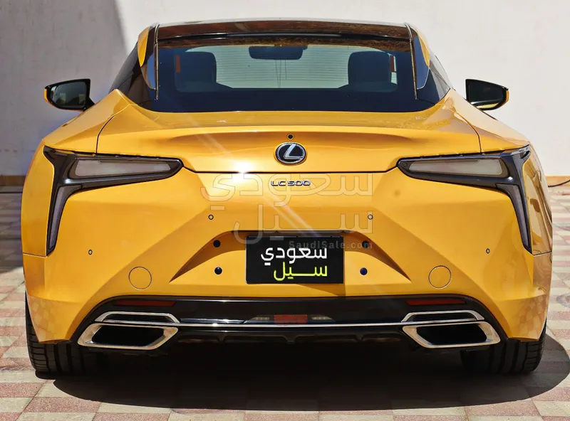 2018 لكزس إل سي 500