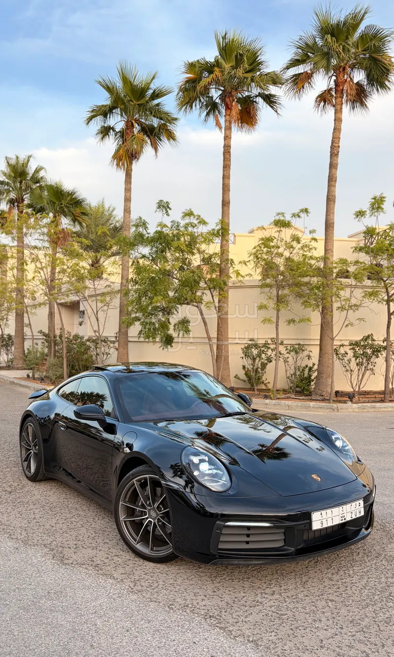 2024 بورش 911 كاريرا