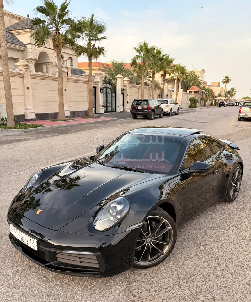 2024 بورش 911 كاريرا