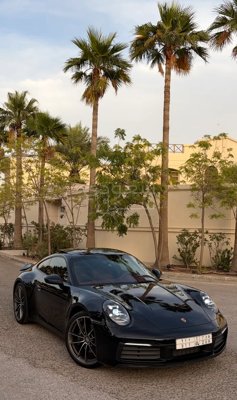 2024 بورش 911 كاريرا