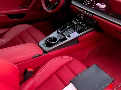 2024 بورش 911 كاريرا