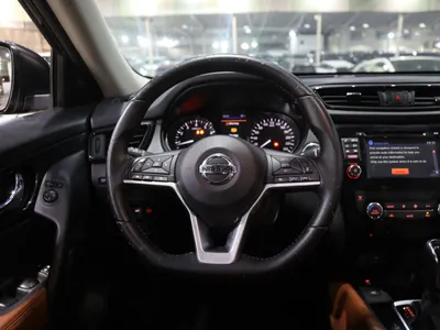2020 نيسان اكس - ترايل