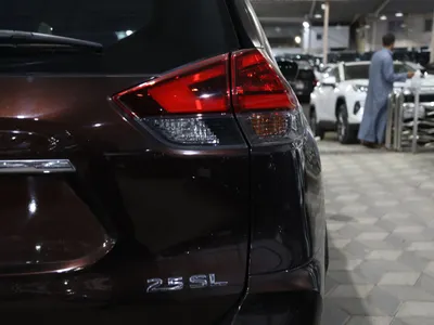 2020 نيسان اكس - ترايل