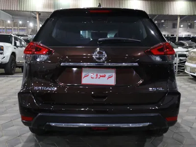 2020 نيسان اكس - ترايل