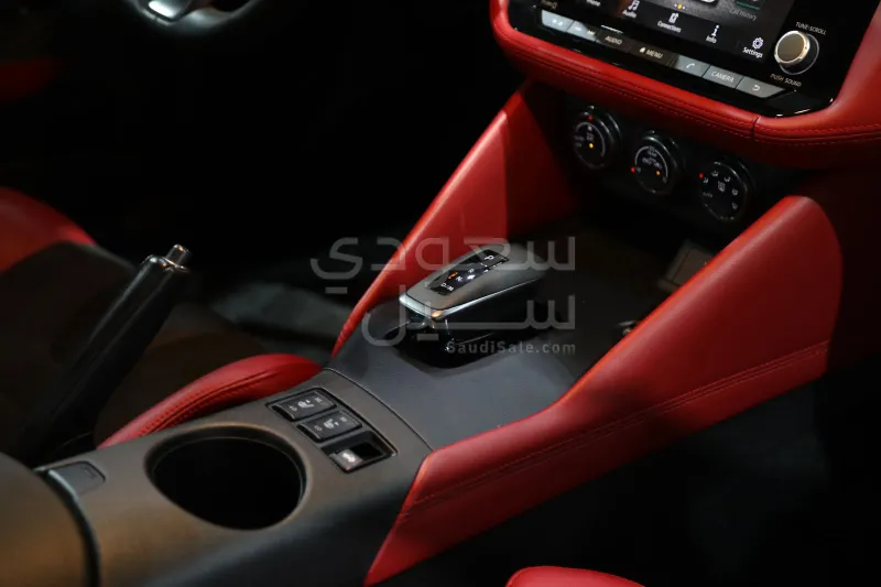 2023 نيسان زد 400