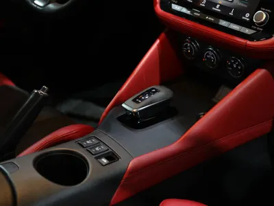 2023 نيسان زد 400