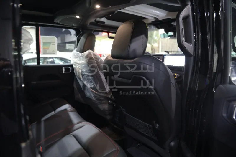 2025 جييب رانجلر ربيكون