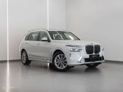 2025 BMW X Series 7