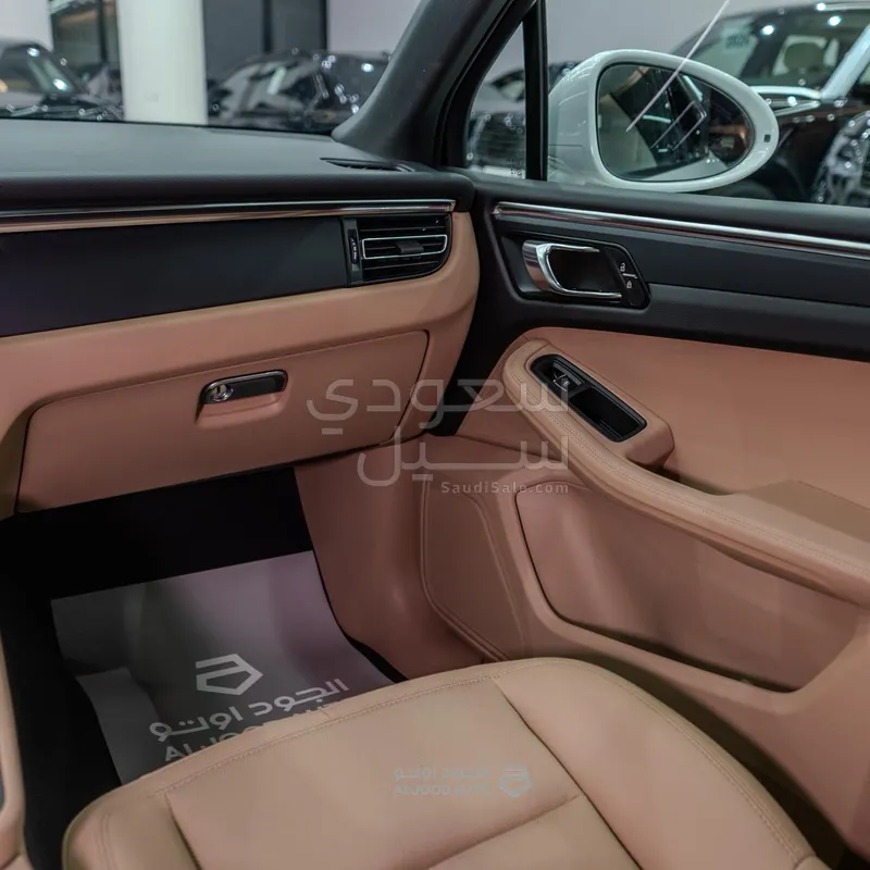 2024 Porsche Macan