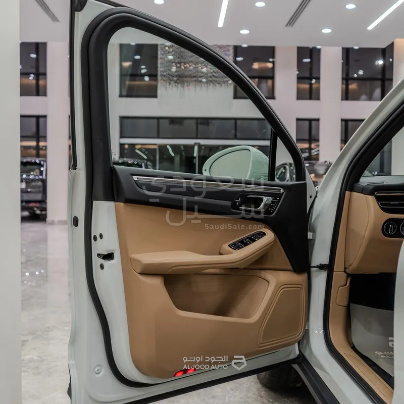 2024 Porsche Macan