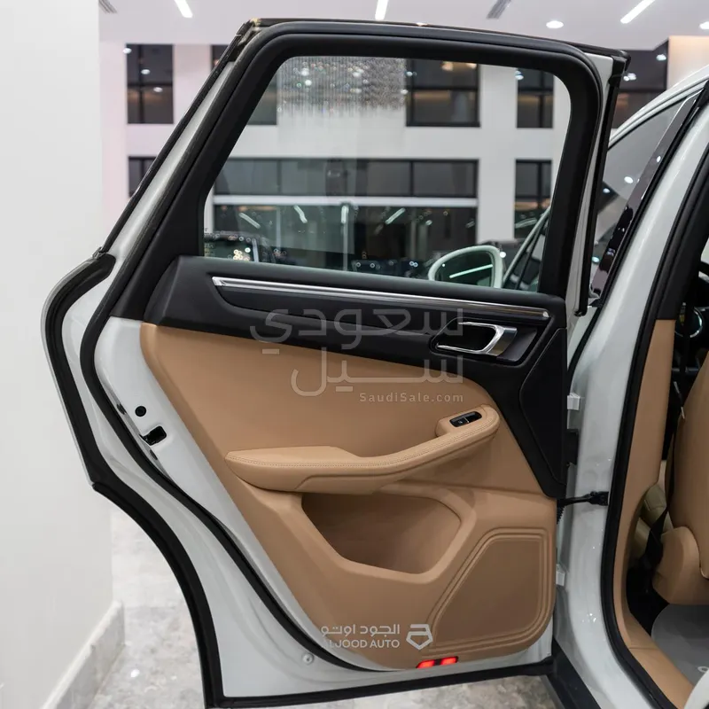 2024 Porsche Macan