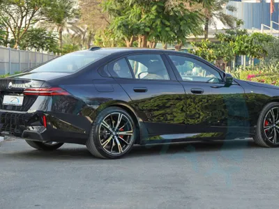 2026 BMW 5 Series 520i Mkit