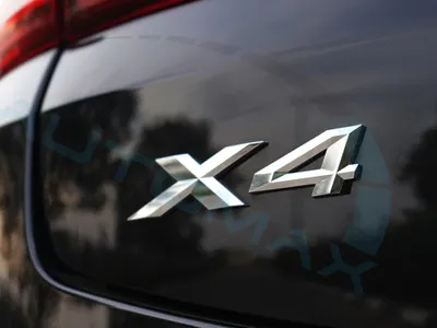 2025 BMW X Series 4
