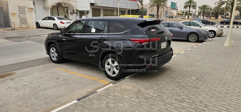 2021 تويوتا هايلاندر