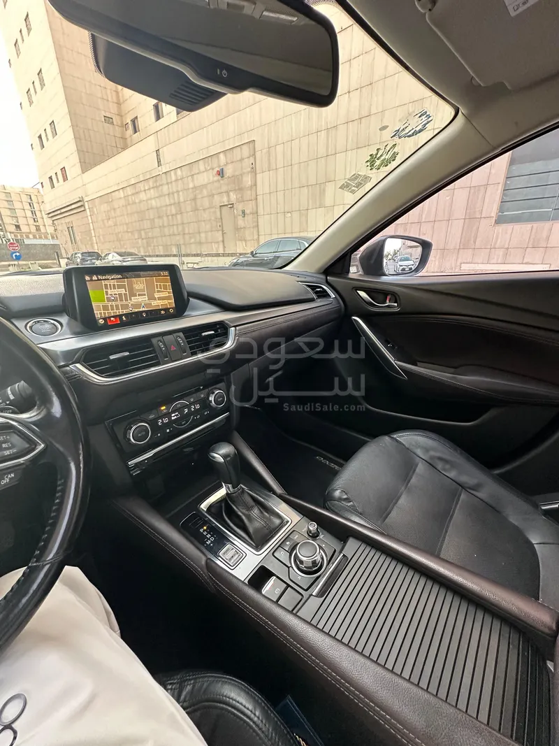 2018 مازدا مازدا 6