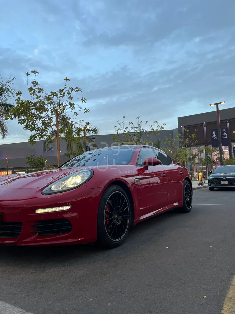 2014 Porsche Panamera S