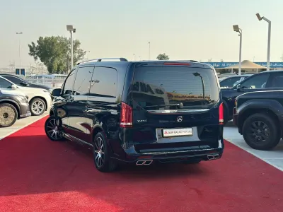 2022 مرسيدس - بنز في 250