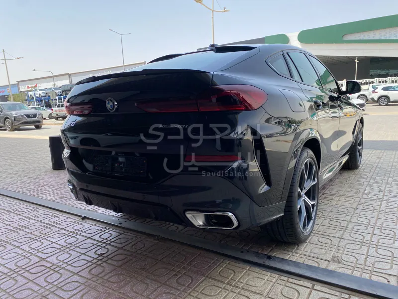 2026 بي ام دبليو الفئة اكس 6