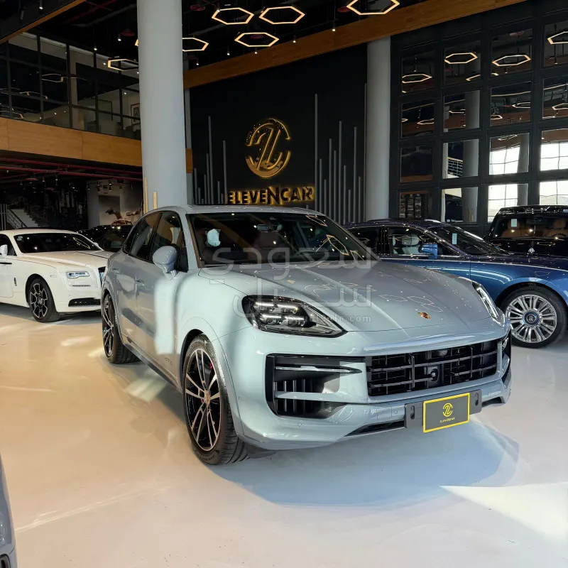 2026 Porsche Cayenne GTS