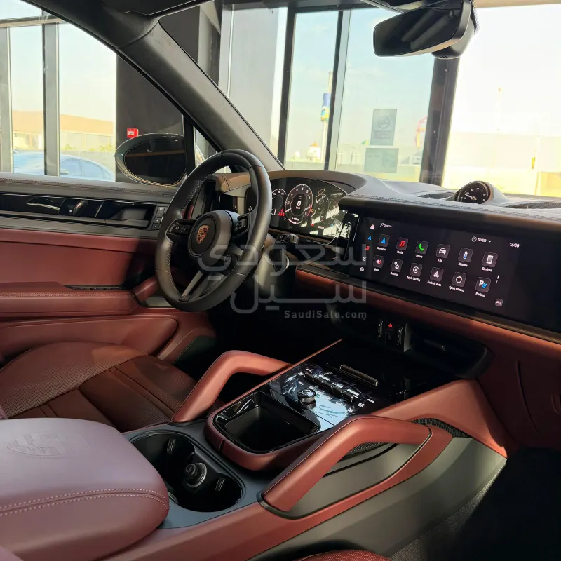 2026 Porsche Cayenne GTS