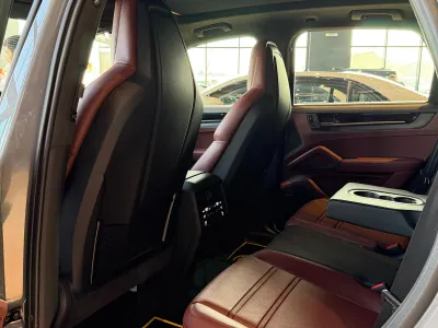 2026 Porsche Cayenne GTS
