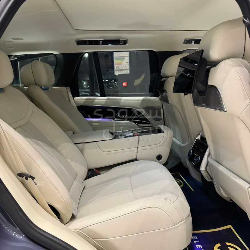 2024 Land Rover Range Rover Autobiography