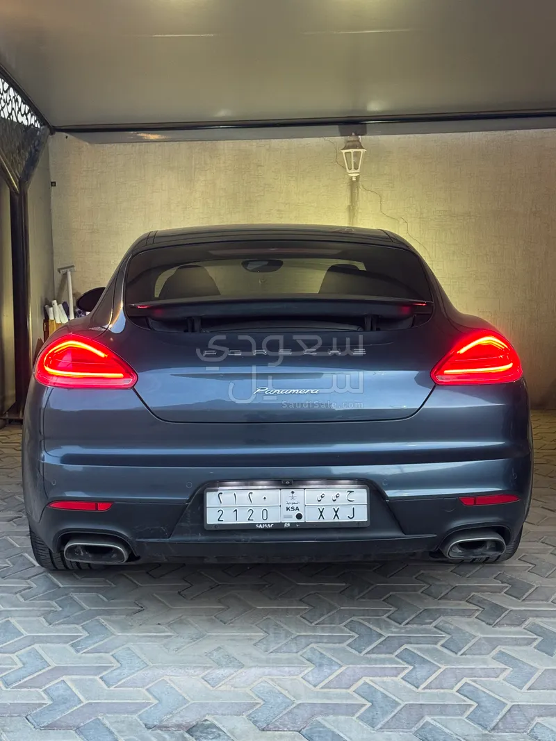 2014 Porsche Panamera